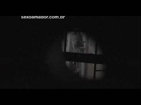 ❤️ Блонді таємно знімає на відео сусідський вуайерист, прихований за порожнистими цеглами ❌ Порно-відео на uk.trysex.ru